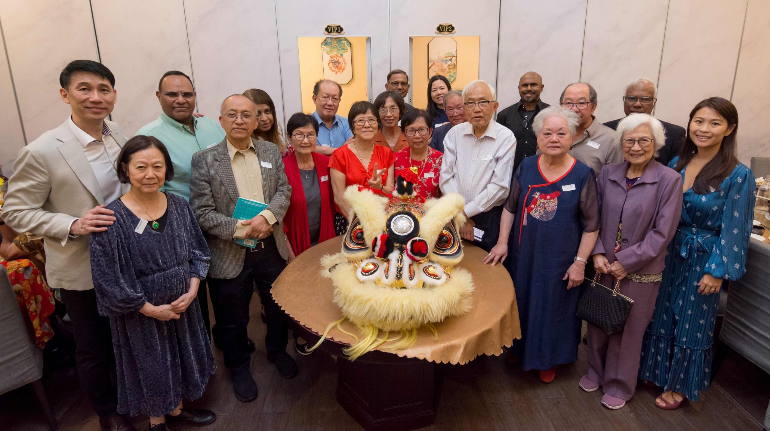 The NUS Medical Alumni attendees from Melbourne and beyond, joined by NUS Staff members