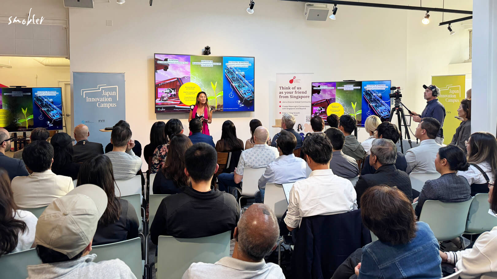 Dr Chen pitching as the solo female entrepreneur at Japan Innovation Campus, Silicon Valley.